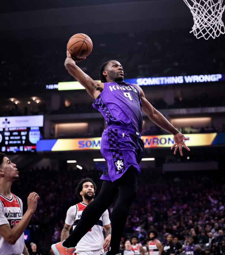 世界杯赛事直播地址-时隔7年梦回巅峰，威少26+6+6记三分，国王轻取奇才豪取四连胜